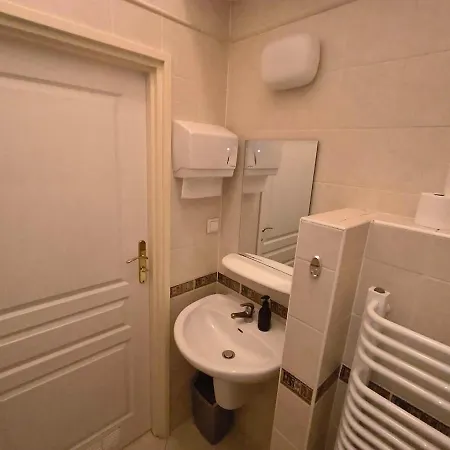 Fantastic-inn - B7 C303 Apartman